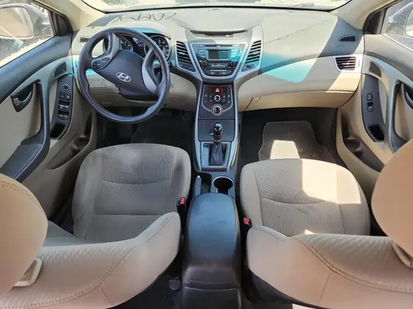 5NPDH4AE3GH678783 2016 HYUNDAI ELANTRA - Image 8
