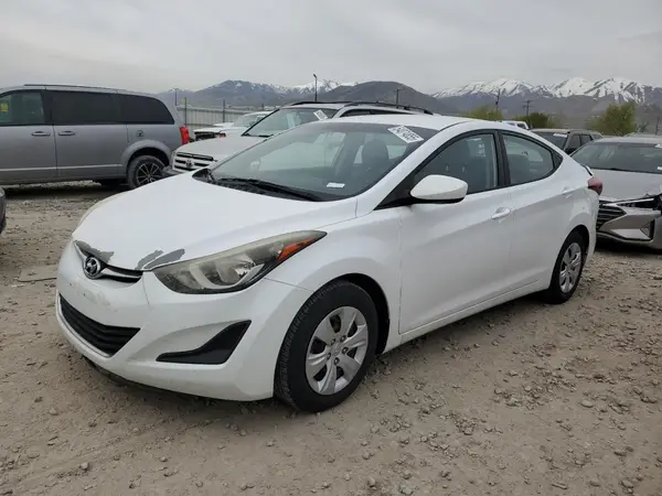 5NPDH4AE3GH682588 2016 HYUNDAI ELANTRA - Image 1