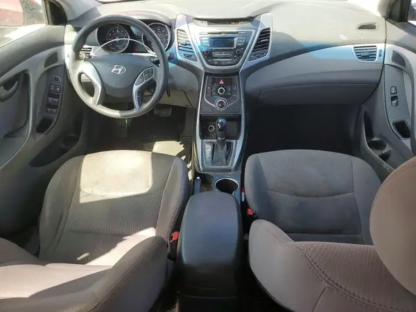 5NPDH4AE3GH683014 2016 HYUNDAI ELANTRA - Image 8
