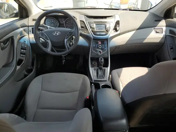 5NPDH4AE3GH683191 2016 HYUNDAI ELANTRA - Image 8