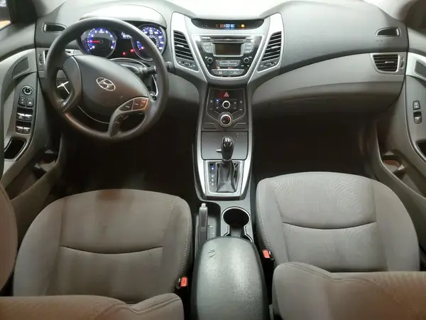 5NPDH4AE3GH683790 2016 HYUNDAI ELANTRA - Image 8