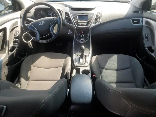5NPDH4AE3GH686401 2016 HYUNDAI ELANTRA - Image 8