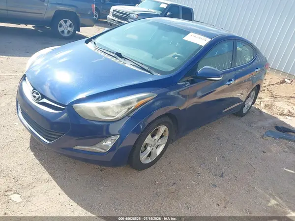 5NPDH4AE3GH687905 2016 HYUNDAI ELANTRA - Image 2