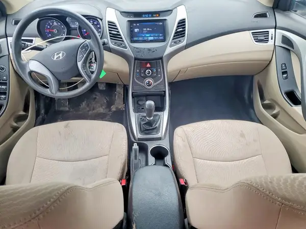 5NPDH4AE3GH689038 2016 HYUNDAI ELANTRA - Image 8