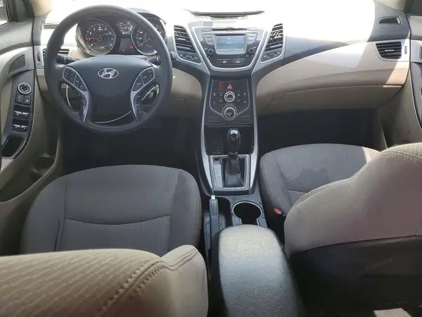 5NPDH4AE3GH689234 2016 HYUNDAI ELANTRA - Image 8