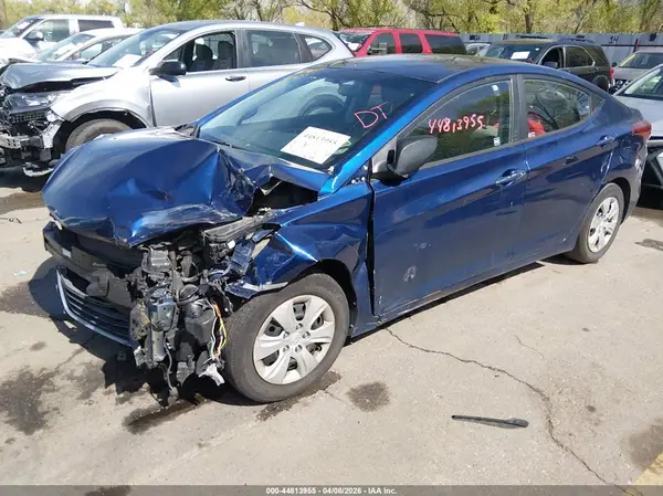5NPDH4AE3GH691940 2016 HYUNDAI ELANTRA - Image 2