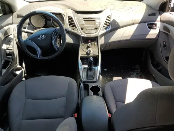 5NPDH4AE3GH697835 2016 HYUNDAI ELANTRA - Image 8