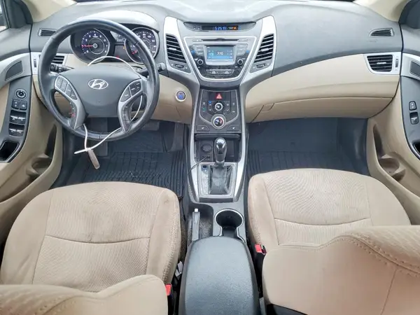 5NPDH4AE3GH699732 2016 HYUNDAI ELANTRA - Image 8