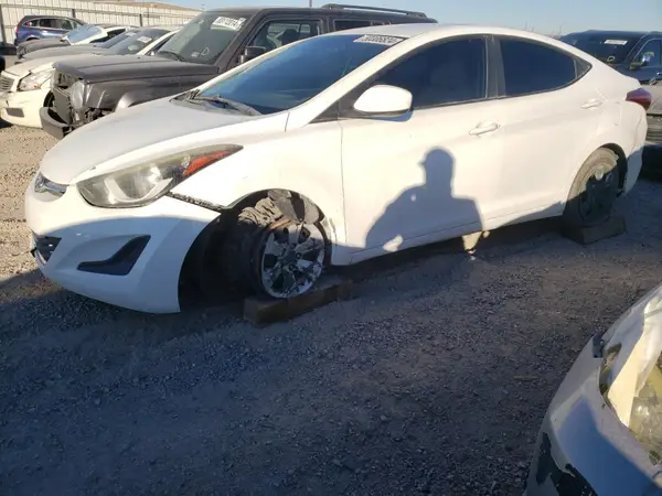 5NPDH4AE3GH700216 2016 HYUNDAI ELANTRA - Image 1