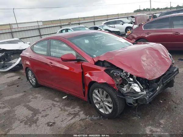 5NPDH4AE3GH701897 2016 HYUNDAI ELANTRA - Image 1