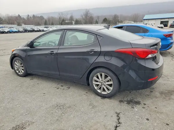 5NPDH4AE3GH704332 2016 HYUNDAI ELANTRA - Image 2