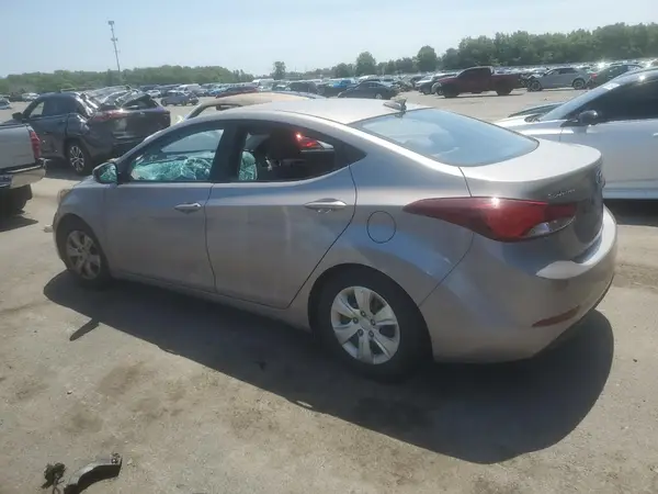 5NPDH4AE3GH704895 2016 HYUNDAI ELANTRA - Image 2