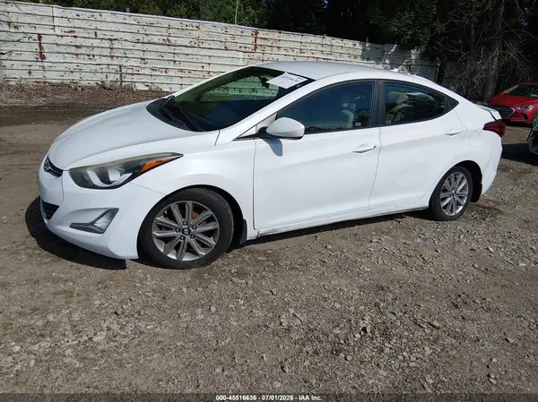 5NPDH4AE3GH707876 2016 HYUNDAI ELANTRA - Image 2