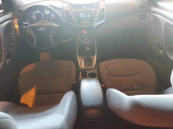 5NPDH4AE3GH710244 2016 HYUNDAI ELANTRA - Image 8