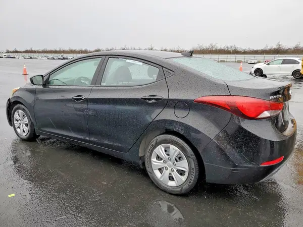 5NPDH4AE3GH711121 2016 HYUNDAI ELANTRA - Image 2