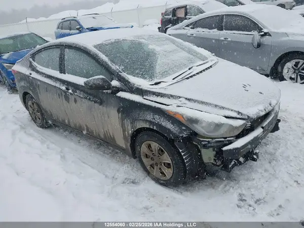 5NPDH4AE3GH713211 2016 HYUNDAI ELANTRA - Image 1