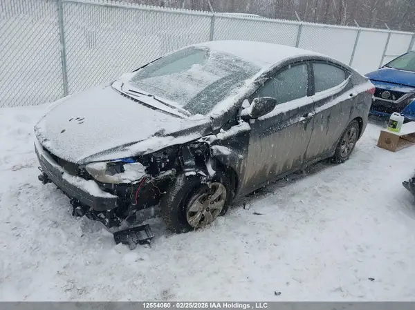 5NPDH4AE3GH713211 2016 HYUNDAI ELANTRA - Image 2