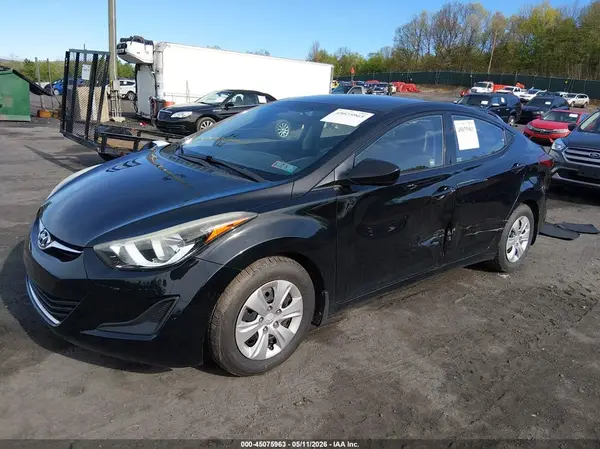 5NPDH4AE3GH715301 2016 HYUNDAI ELANTRA - Image 2