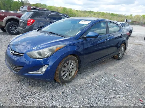 5NPDH4AE3GH718165 2016 HYUNDAI ELANTRA - Image 2