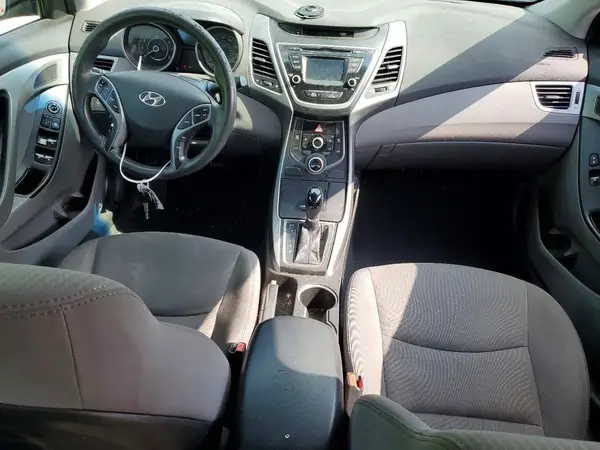 5NPDH4AE3GH720580 2016 HYUNDAI ELANTRA - Image 8