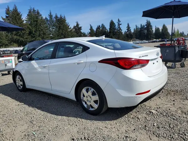 5NPDH4AE3GH721275 2016 HYUNDAI ELANTRA - Image 2