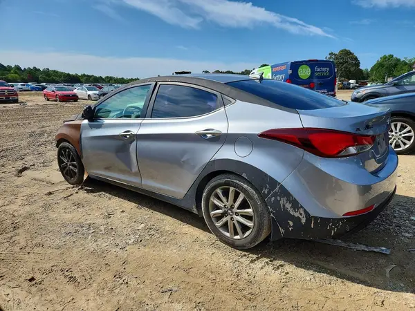 5NPDH4AE3GH722443 2016 HYUNDAI ELANTRA - Image 2
