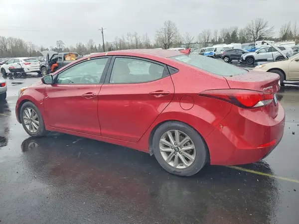 5NPDH4AE3GH722555 2016 HYUNDAI ELANTRA - Image 2