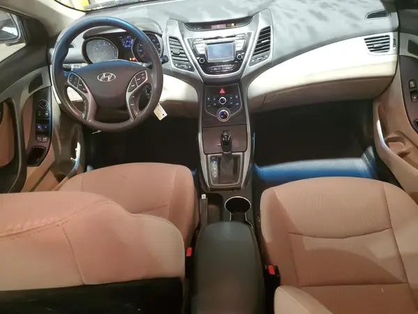 5NPDH4AE3GH722605 2016 HYUNDAI ELANTRA - Image 8