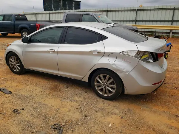 5NPDH4AE3GH722734 2016 HYUNDAI ELANTRA - Image 2