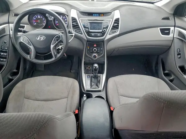 5NPDH4AE3GH722944 2016 HYUNDAI ELANTRA - Image 8