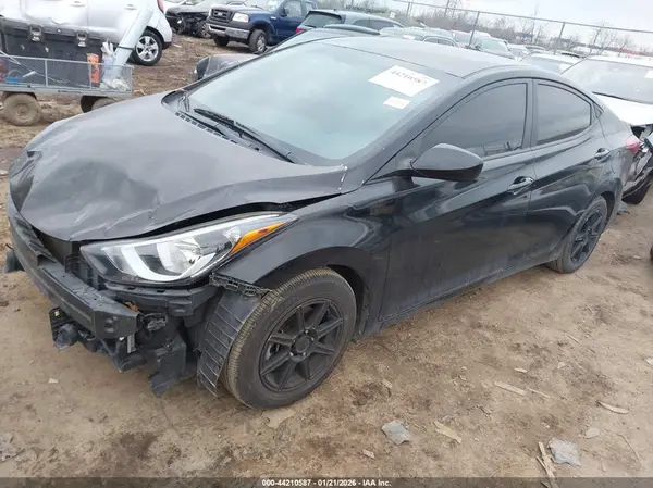 5NPDH4AE3GH730476 2016 HYUNDAI ELANTRA - Image 2