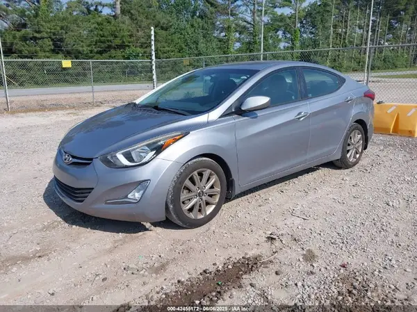 5NPDH4AE3GH730512 2016 HYUNDAI ELANTRA - Image 2