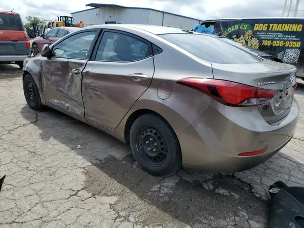 5NPDH4AE3GH731417 2016 HYUNDAI ELANTRA - Image 2