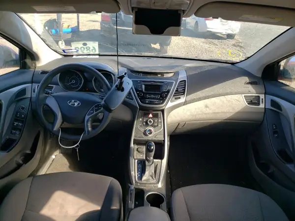 5NPDH4AE3GH731790 2016 HYUNDAI ELANTRA - Image 8