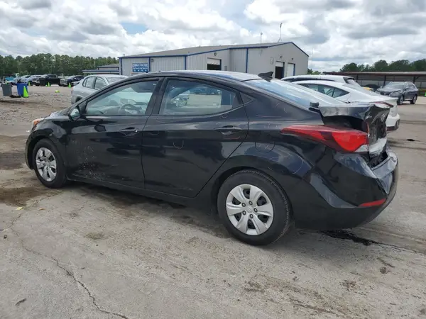 5NPDH4AE3GH737654 2016 HYUNDAI ELANTRA - Image 2