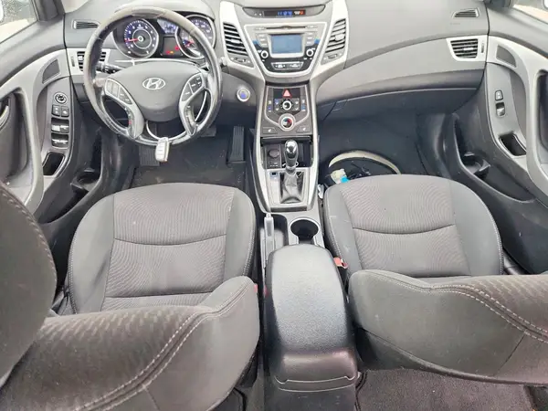 5NPDH4AE3GH737721 2016 HYUNDAI ELANTRA - Image 8
