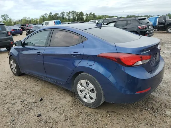 5NPDH4AE3GH738819 2016 HYUNDAI ELANTRA - Image 2