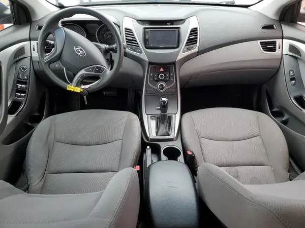 5NPDH4AE3GH738819 2016 HYUNDAI ELANTRA - Image 8