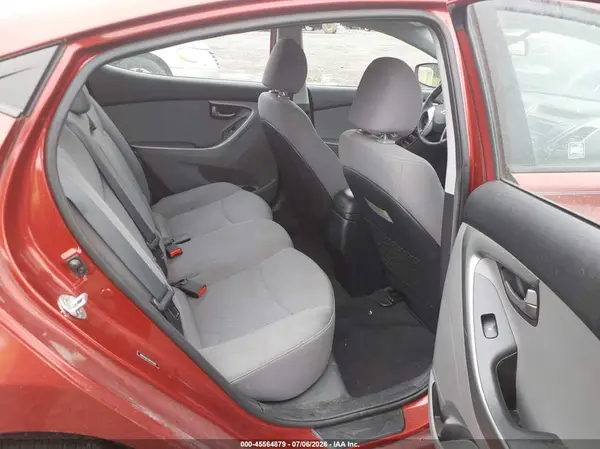5NPDH4AE3GH742319 2016 HYUNDAI ELANTRA - Image 8