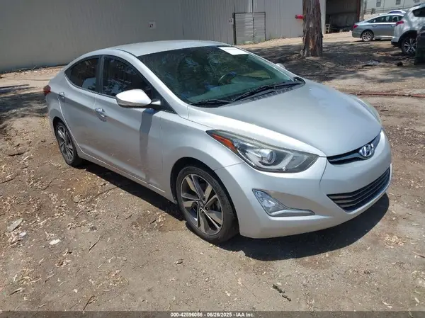 5NPDH4AE3GH742790 2016 HYUNDAI ELANTRA - Image 1