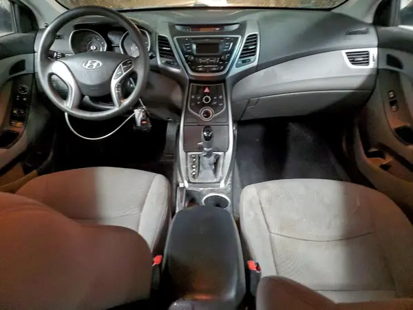 5NPDH4AE3GH743275 2016 HYUNDAI ELANTRA - Image 8