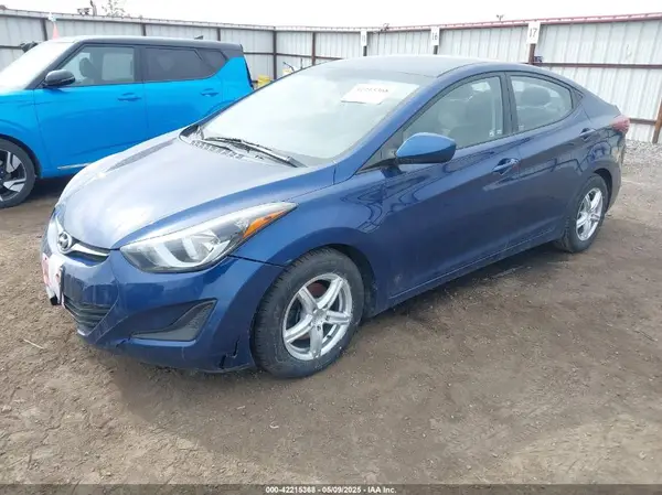 5NPDH4AE3GH743888 2016 HYUNDAI ELANTRA - Image 2