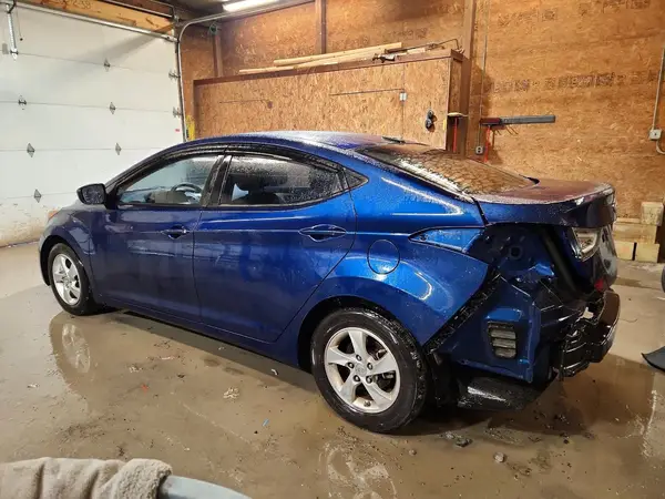 5NPDH4AE3GH743910 2016 HYUNDAI ELANTRA - Image 2