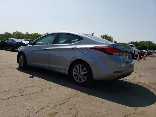 5NPDH4AE3GH744426 2016 HYUNDAI ELANTRA - Image 2