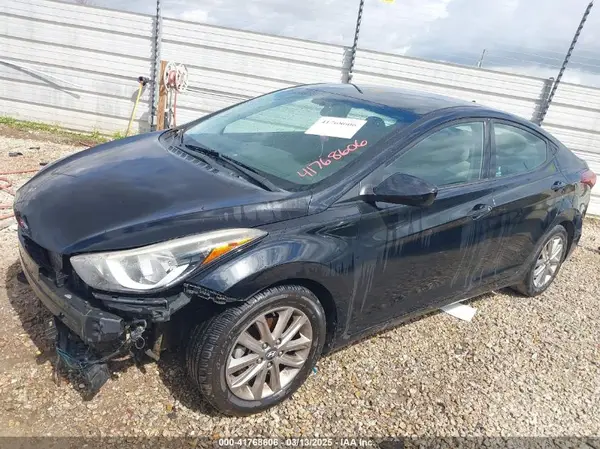 5NPDH4AE3GH747665 2016 HYUNDAI ELANTRA - Image 2