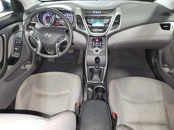 5NPDH4AE3GH749271 2016 HYUNDAI ELANTRA - Image 8