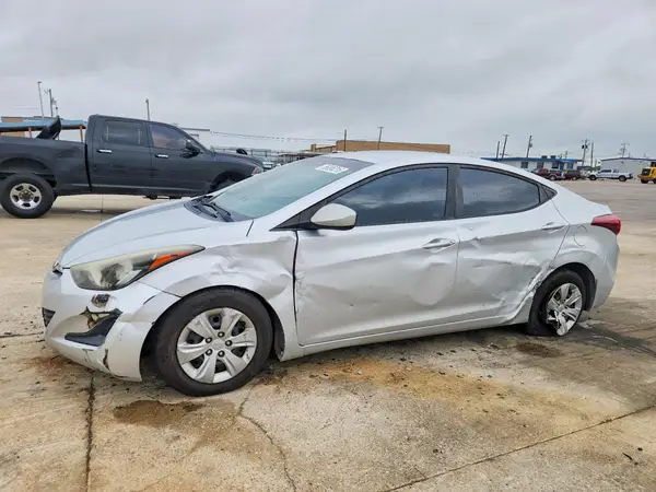 5NPDH4AE3GH750646 2016 HYUNDAI ELANTRA - Image 1