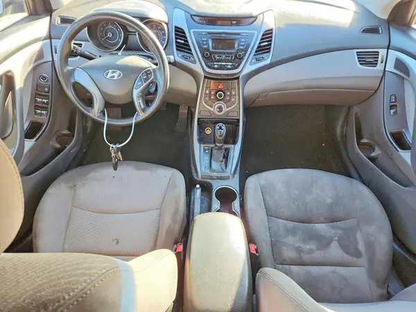 5NPDH4AE3GH750873 2016 HYUNDAI ELANTRA - Image 8