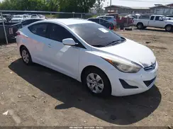 5NPDH4AE3GH752235 2016 HYUNDAI ELANTRA