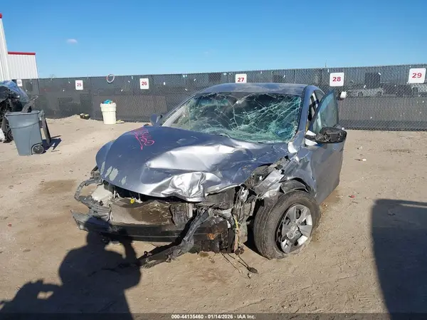 5NPDH4AE3GH753336 2016 HYUNDAI ELANTRA - Image 2